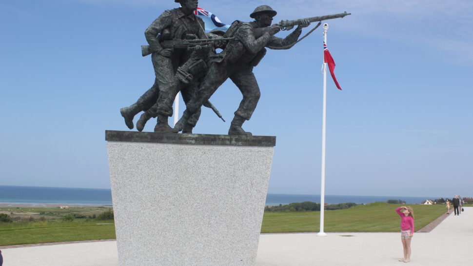 Statue du Mémorial britannique de Ver-sur-Mer